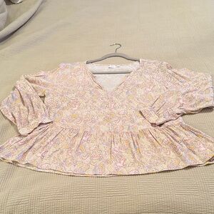 GAP Pastel Paisley V-Neck Peplum Blouse